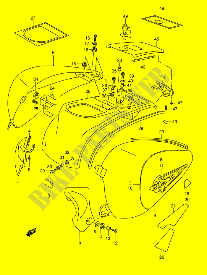 TAPA LATERAL (MODELO W) para Suzuki INTRUDER 1500 1998